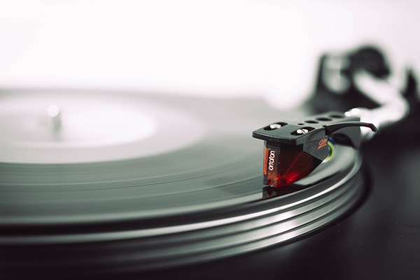 Press cremation ashes into a vinyl record