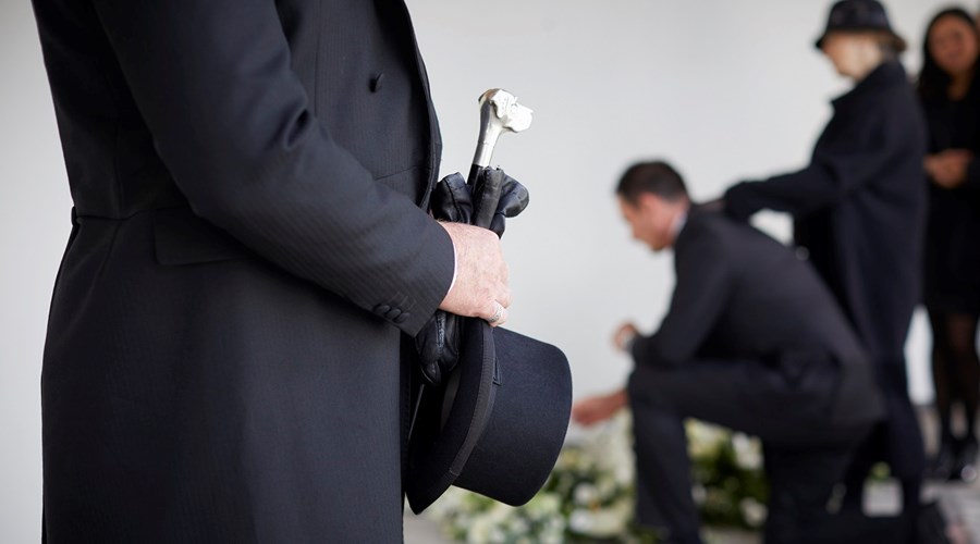Choosing a Funeral Director | Dignity Funerals