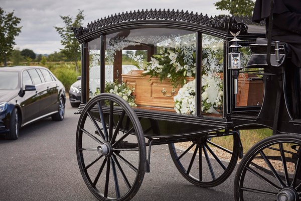 Alternative funeral cars | Dignity